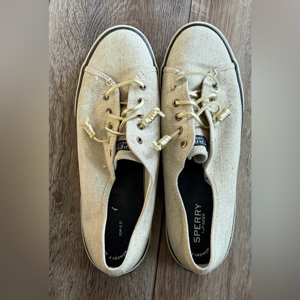 Sperry women’s gold topsiders size 11